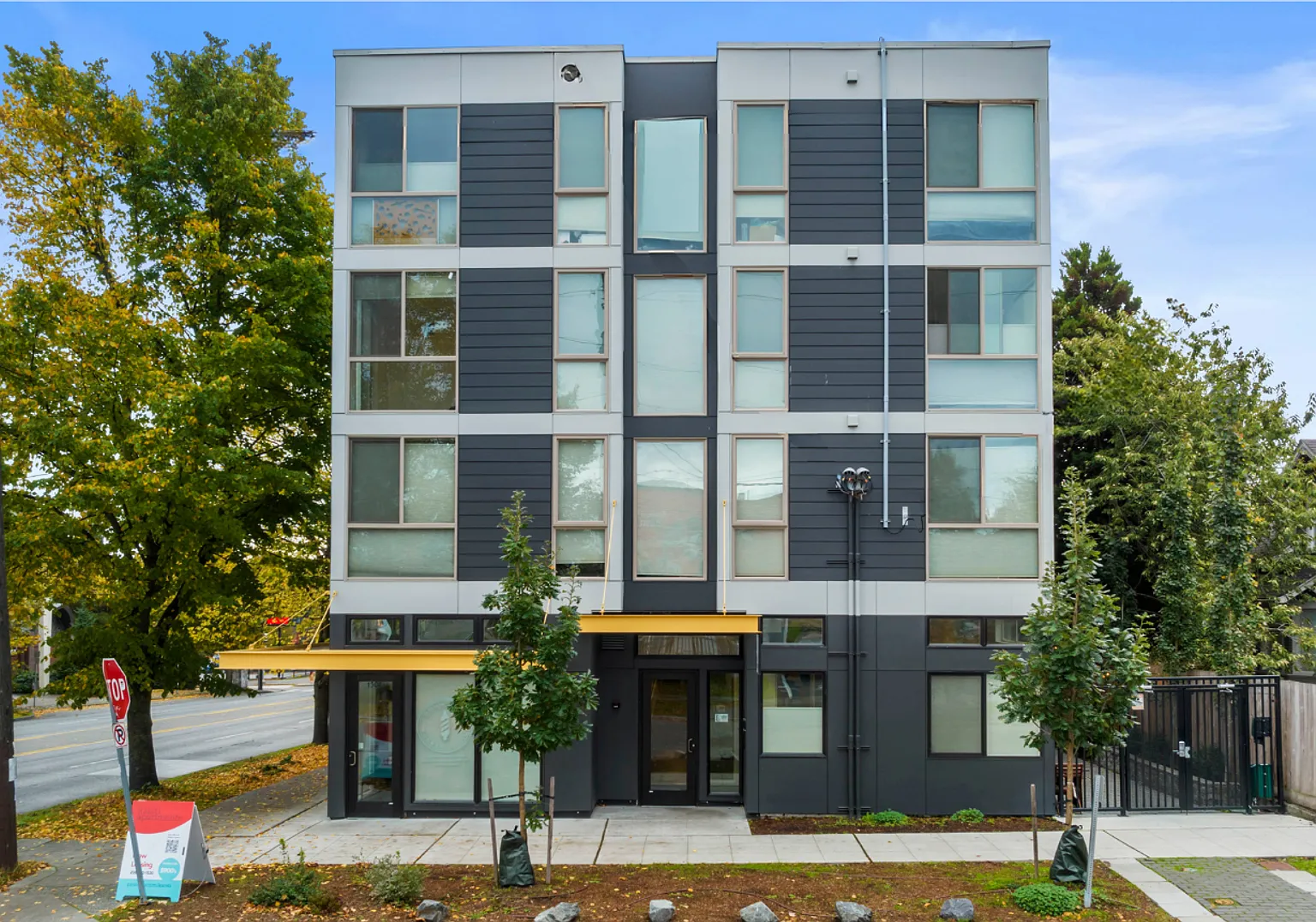 Karsti Apartments — Photo 2