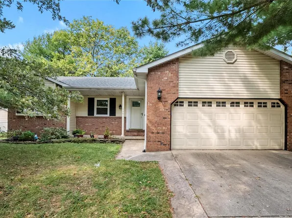534 Meadowlark St, Troy, IL 62294