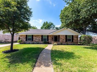 8629 Shagrock Ln, Dallas, TX 75238