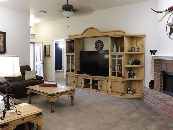 2nd image of 9309 Hawthorne Ct