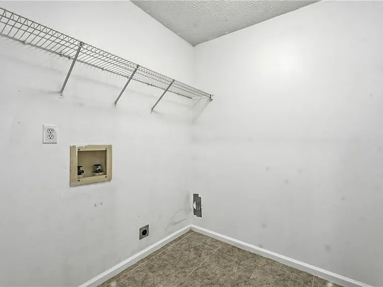575 Chandon Way — Photo 17