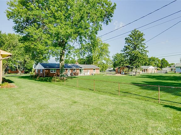 4th image of 268 Lee Dr