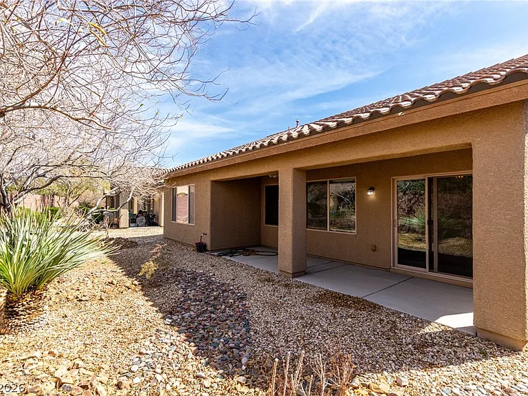 6092 Fox Creek Ave — Photo 41
