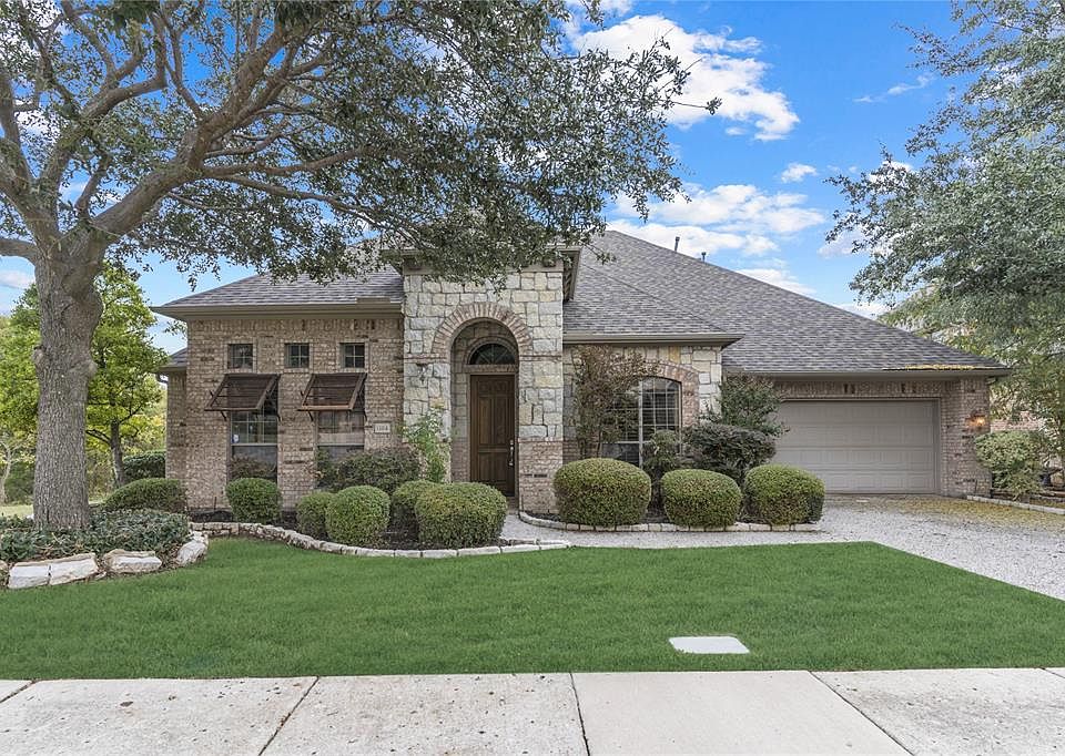 1st image of 1104 Hall Meadow Ln