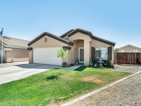 3rd image of 16093 W Sierra St