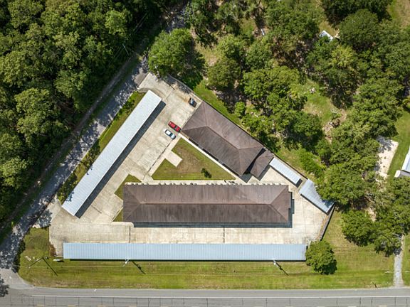 4th image of 7071 S Bilbo Rd #11