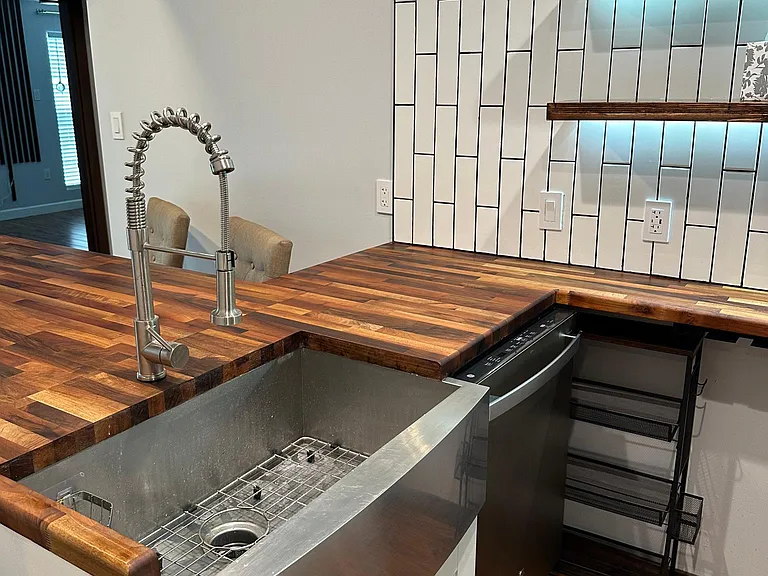 1909 Brun St #5 — Photo 11