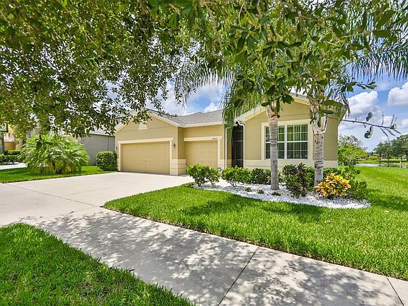 4th image of 2405 Yukon Cliff Dr