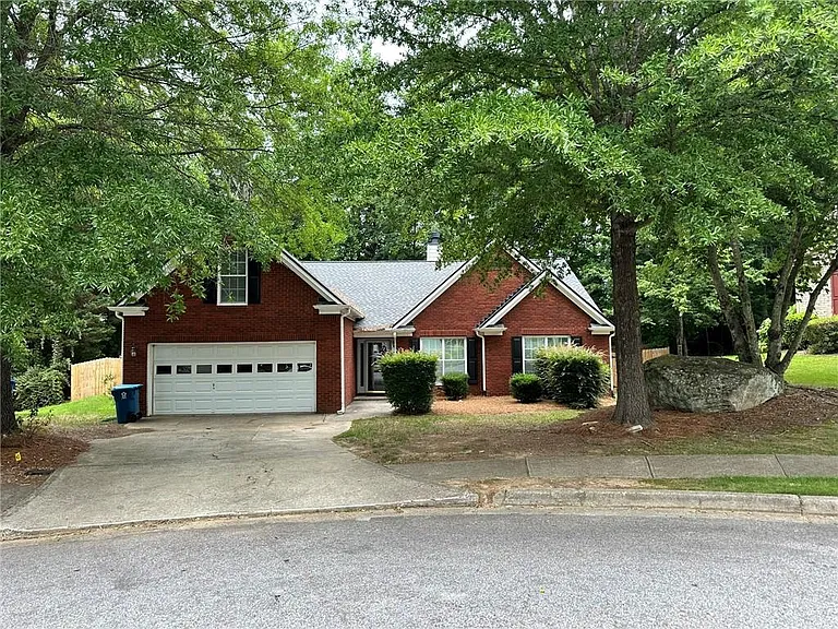 1118 Low Water Way — Photo 1