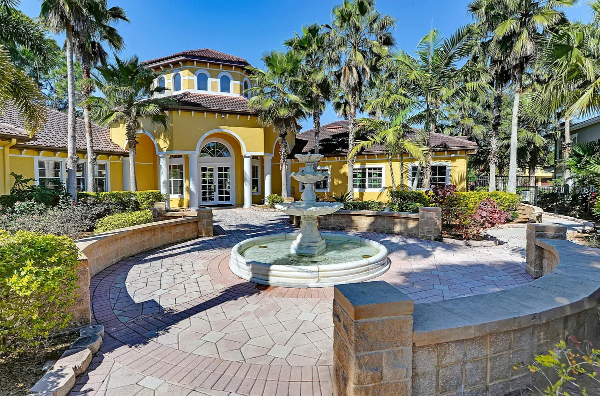 Building Photo - 5551 Bentgrass Dr