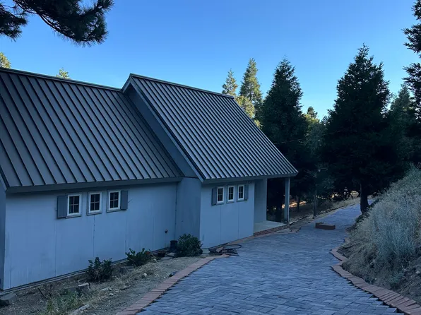 22095 Elliot Rd, Crestline, CA 92322