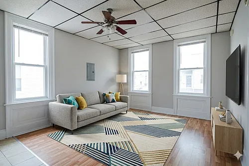 2703 Kirkbride St Photo 1