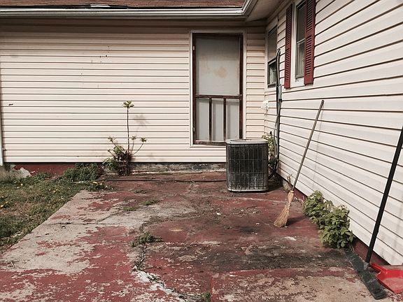 4th image of 713 Vest Ave
