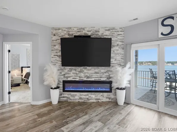 4499 Ski Dr Unit 136, Osage Beach, MO 65065