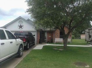 1143 Thomas Dr, Angleton, TX 77515