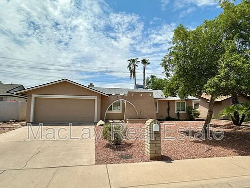 1441 E Diamond Dr Photo 1