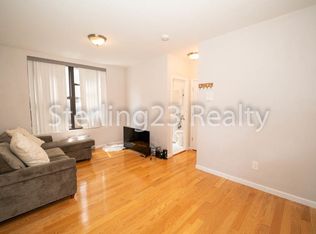 3112 36th St APT 2F, Astoria, NY 11106