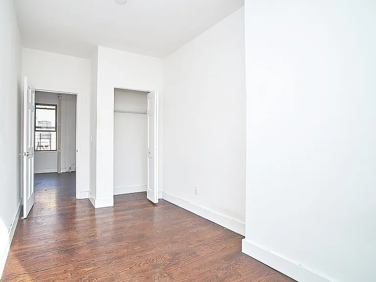 69 Pinehurst Ave #3D — Photo 8