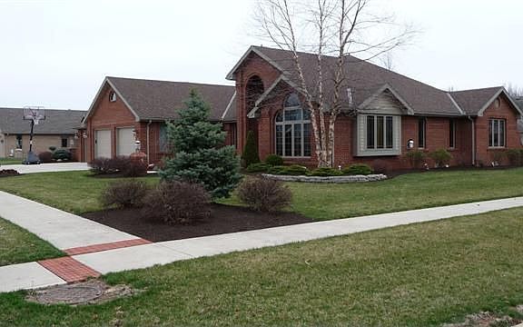 Exterior - Corner Lot