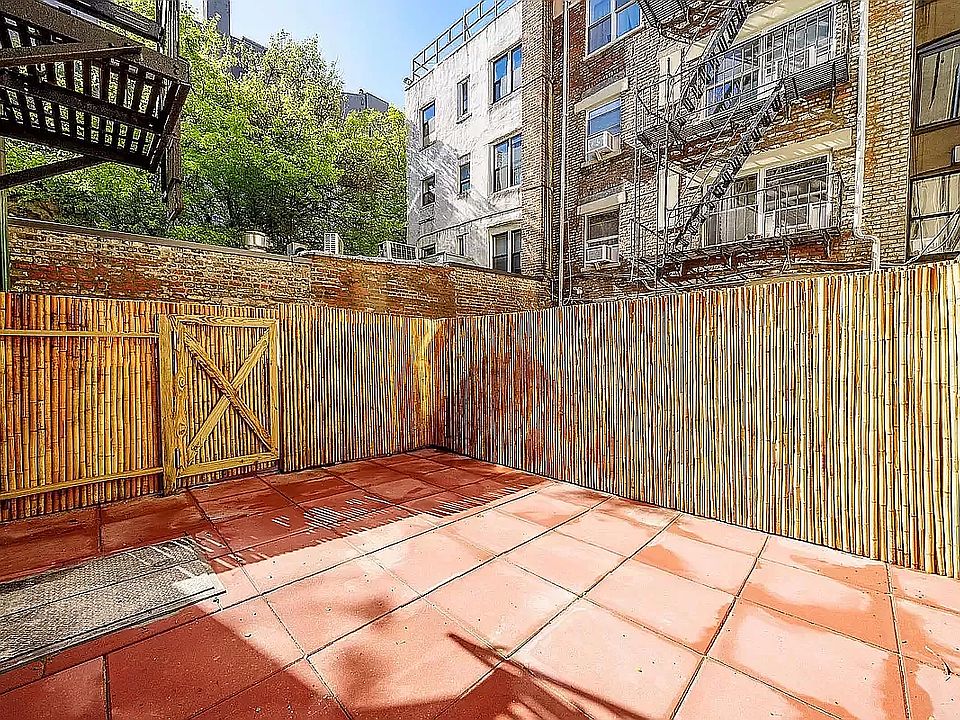 1st image of 215 E 3rd St Unit 1G