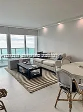 Arlen House East Condo — Photo 3