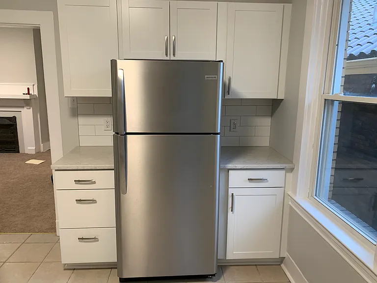 210 Olympia St #2 — Photo 2