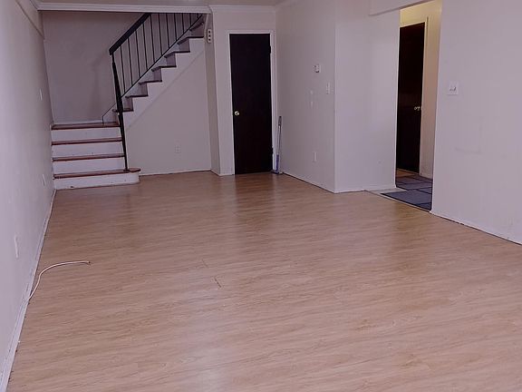 4th image of 6121 231st St Floor 1