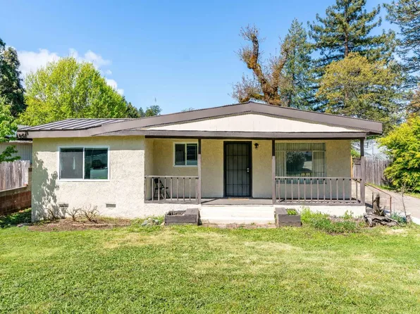 1228 Magnolia Street, Willits, CA 95490
