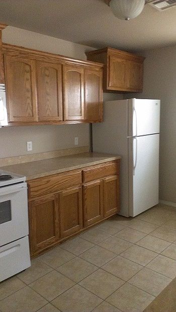 2nd image of 3409 E Fairmont St