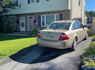 3321 Raymond St, Laureldale, PA 19605