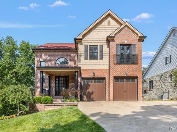 1611 Dearborn Dr, Saint Louis, MO 63122
