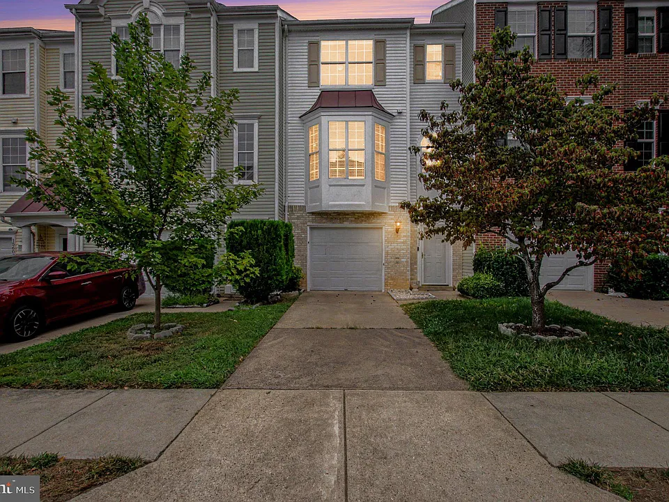 15611 Winding Creek Dr