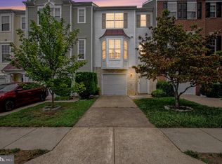 15611 Winding Creek Dr, Dumfries, VA 22025