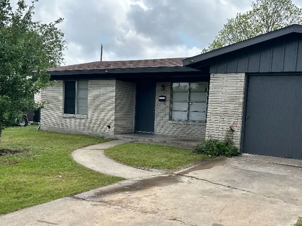 5917 Lucille Dr, Corpus Christi, TX 78412