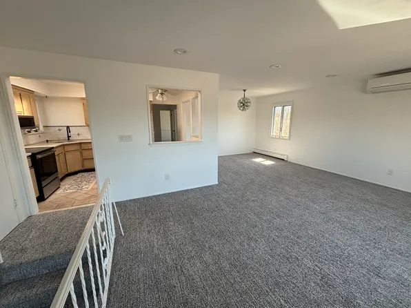 (undisclosed Address), Jericho, NY 11753