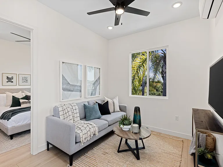 4580 Jicarillo Ave — Photo 11