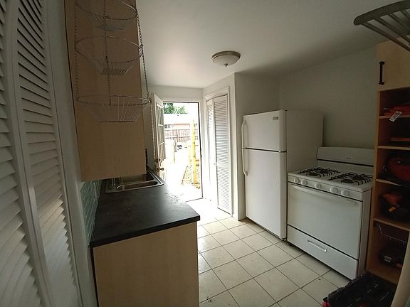5th image of 3850 E 13th Ave
