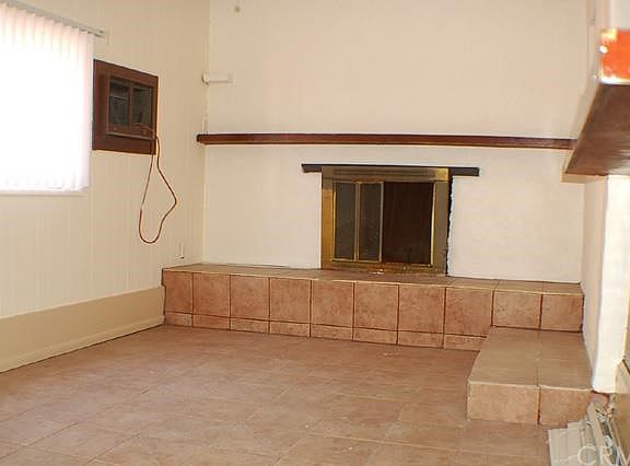 3rd image of 714 Amador Ave