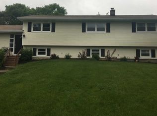 9 Verplanck Ave, Hopewell Junction, NY