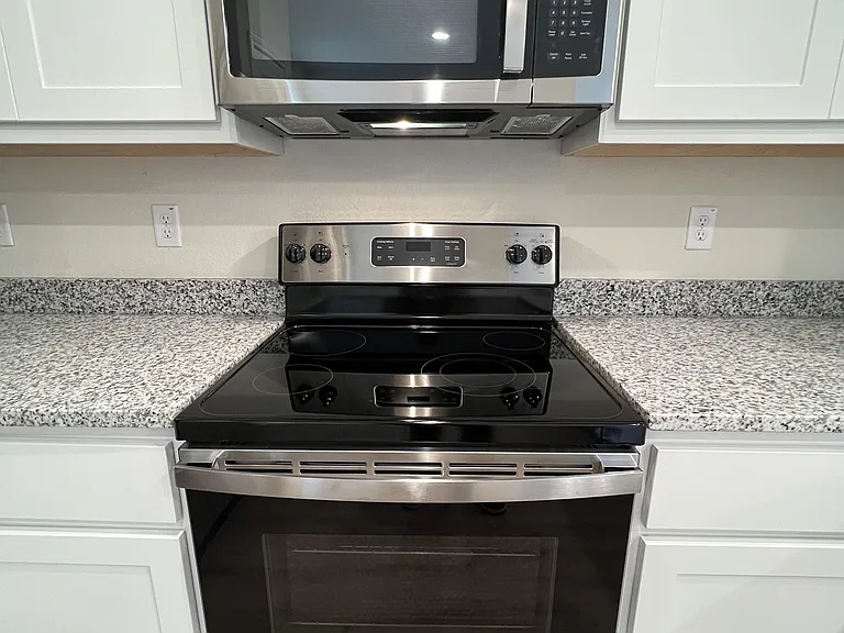 7513 Astro Fld — Photo 12