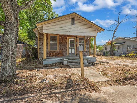 4th image of 2505 E 17th Ave