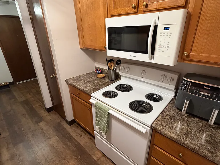 718 Oakcrest St #3 — Photo 27