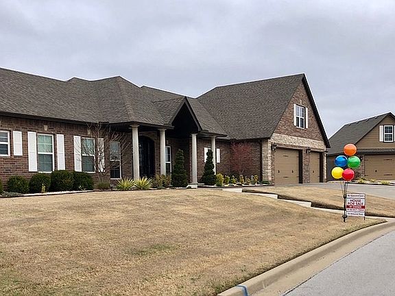 3rd image of 25239 S Persimmon Ct