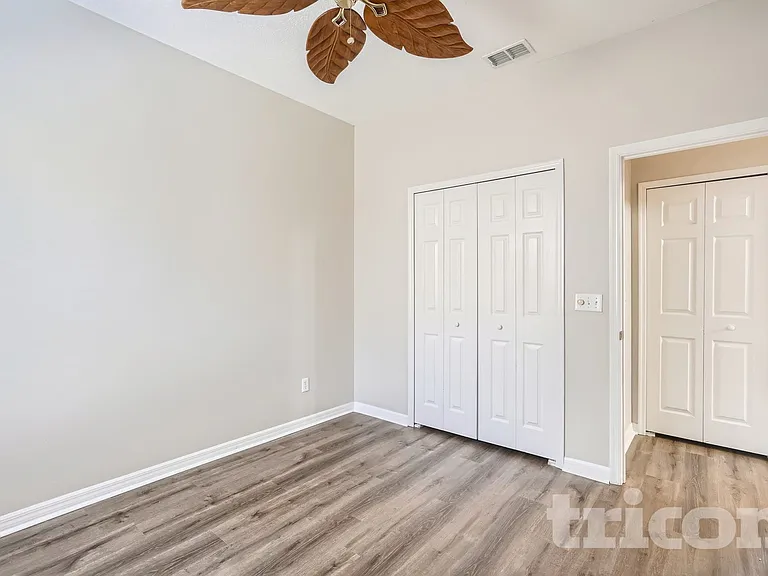 5555 Burlwood Dr — Photo 13
