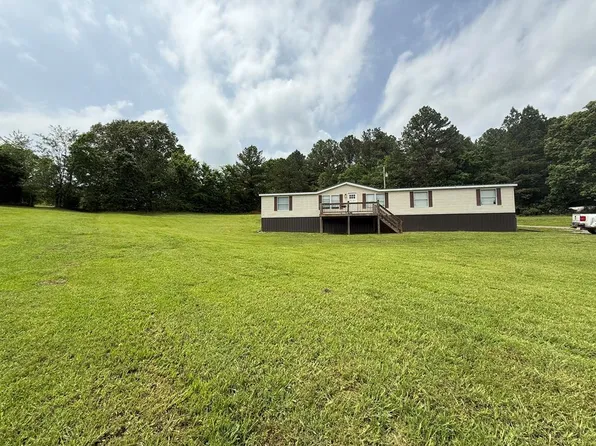 665 Seymore Rd, Paris, TN 38242