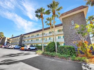 5667 Rattlesnake Hammock Rd APT 103B, Naples, FL 34113