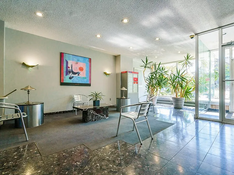 160 Balmoral Ave #1 — Photo 36
