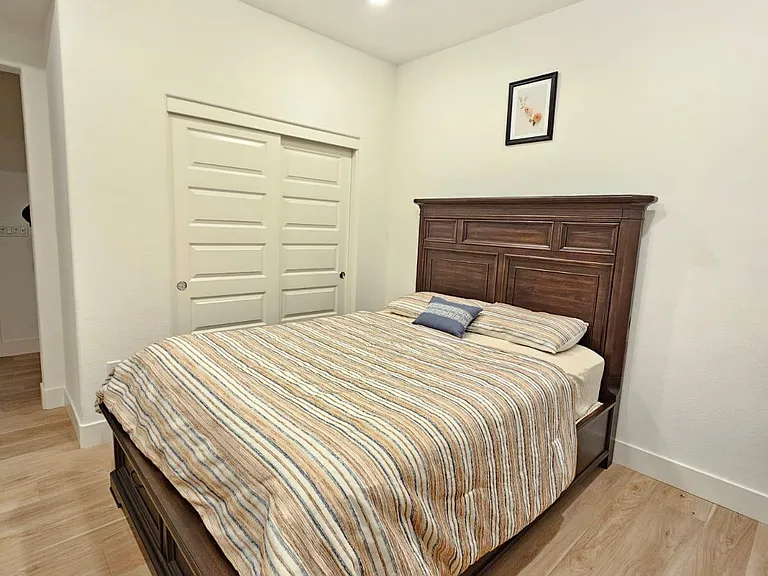 17584 Capricorn Ct — Photo 40