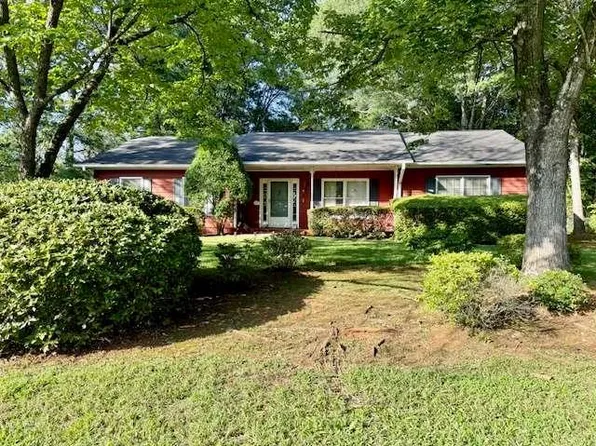 100 Kim Trl, Stockbridge, GA 30281