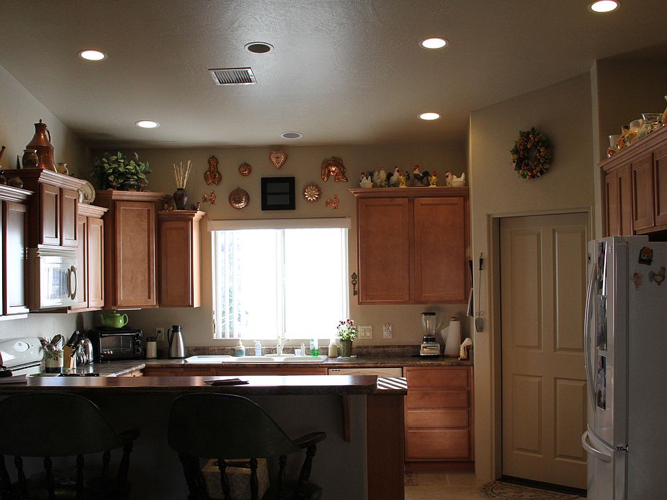 Open airy kitchen